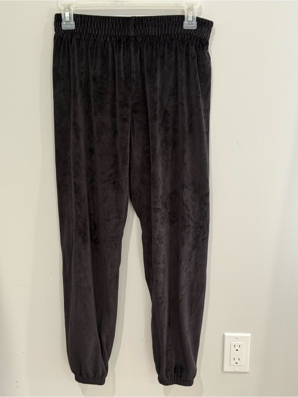 New PINK Victorias Secret XS Black Velour Elastic-Waist Joggers 238